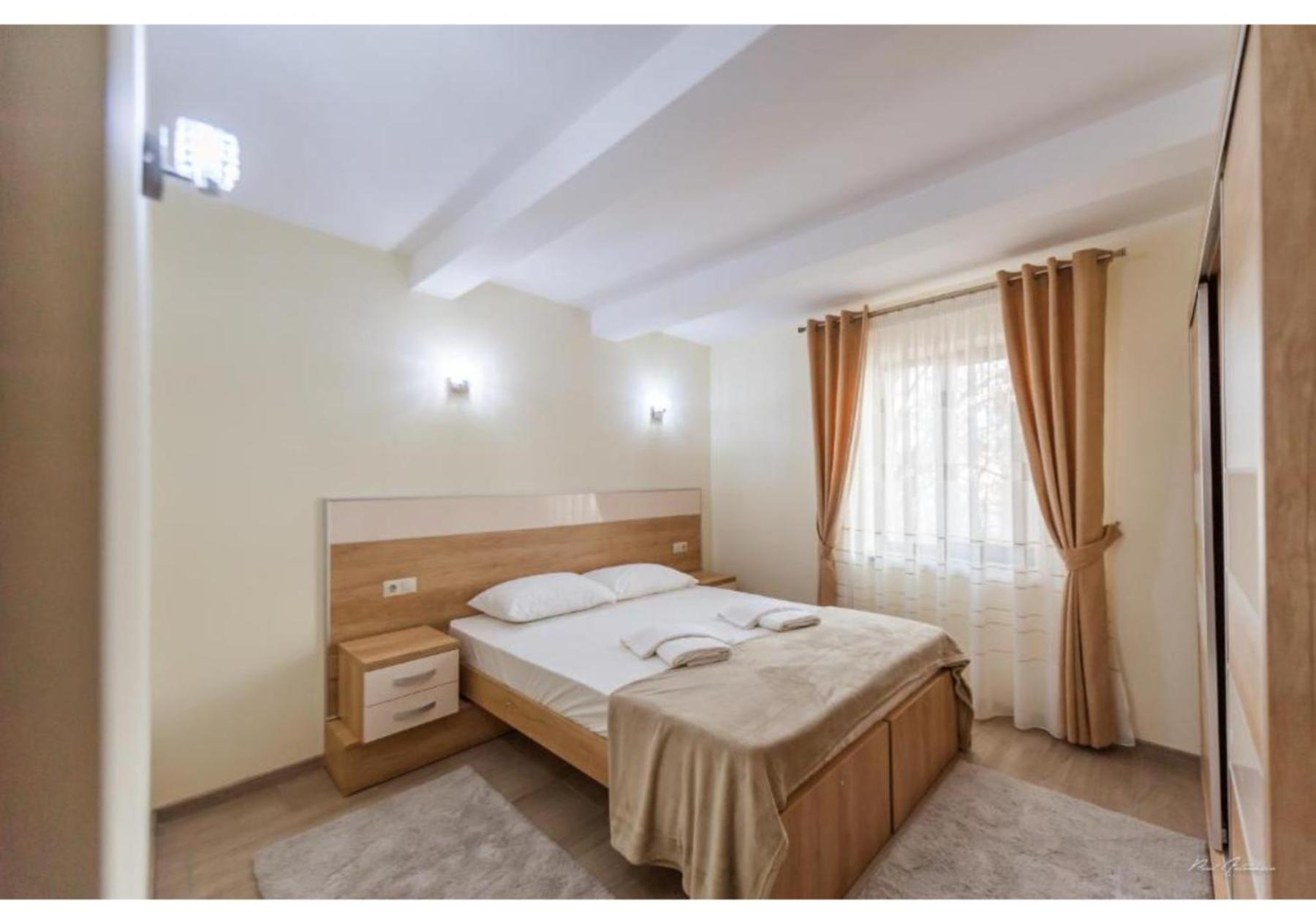 Luxury Apartment Piteszti Zewnętrze zdjęcie